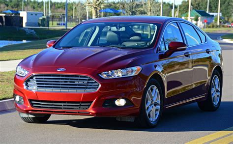 2015 Ford Fusion SE 1.5 EcoBoost Review & Test Drive