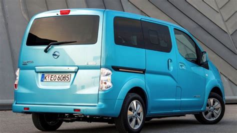 Nissan e-NV200 Evalia (2014-2018) price and specifications - EV Database