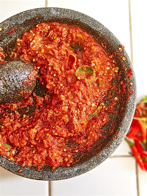 Sambal Oelek - A Guide To The Perfect Chili Paste | Spice and Life