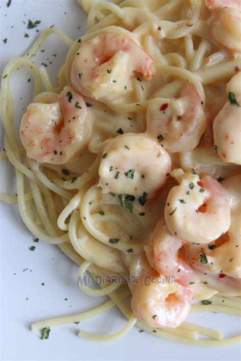 Pasta con camarones y salsa de queso con merquén – Mi Diario de Cocina