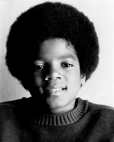 Michael Jackson Biography - The King Of POP - Test Copy Theme