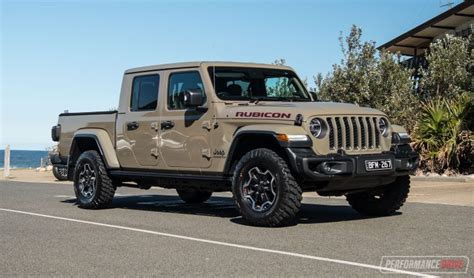 2020 Jeep Gladiator Rubicon review (video) | PerformanceDrive