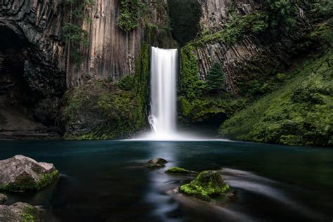 6 Oregon Waterfalls for a Hike, a Picnic, or Even a Nap | Portland Monthly