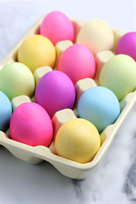 How To Dye Easter Eggs (The Best Way!)