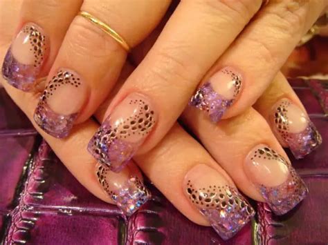 20 Cheerful Airbrush Nails Designs 2023 – SheIdeas