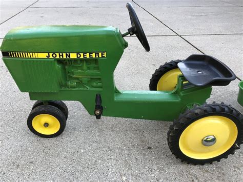 Vintage John Deere Toy Pedal Tractors | Kids Matttroy