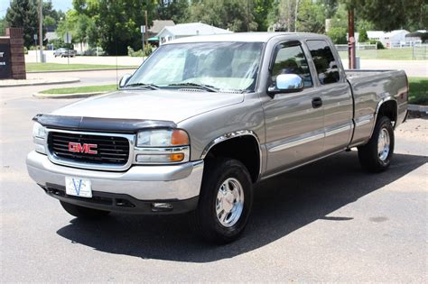 2002 GMC Sierra 1500 SLE | Victory Motors of Colorado