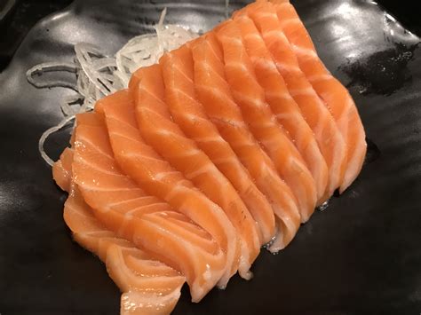 Pin by Rapeebhorn Chanapuk on Food in Thailand | Salmon sashimi, Ethnic recipes, Sashimi