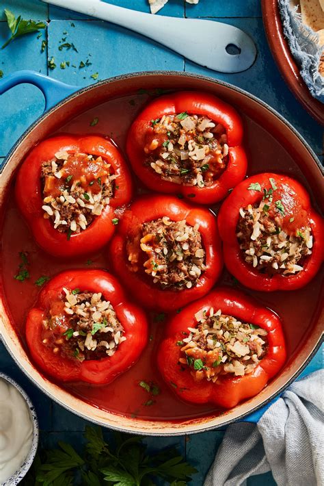 Healthy Armenian Stuffed Red Peppers (Dolma) - Kalejunkie