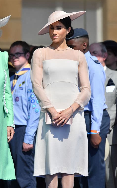 Meghan Duchess of Sussex at a Garden Party at Buckingham Palace in ...