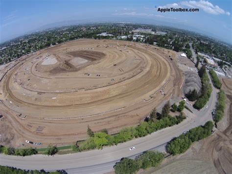 Latest Aerial Images of Apple Campus 2 Show ‘Spaceship-Like’ Shape [PICS] | iPhone in Canada Blog