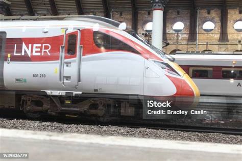 Lner Azuma Train At York Stock Photo - Download Image Now - Rail ...