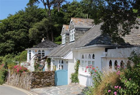 Cottage, Readymoney Cove, Fowey - Beautiful England Photos