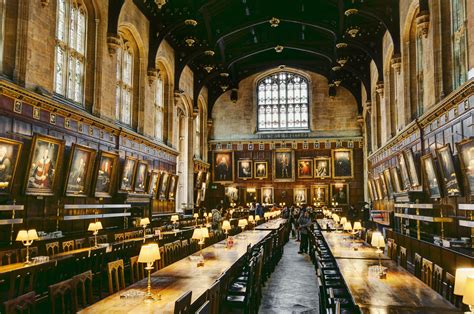 Hall of the Christ Church College in Oxford, England : r/europe