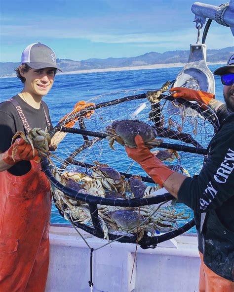 Crabbing - Anchor Charter Boats