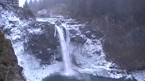 Snoqualmie Falls. Winter freeze. - YouTube