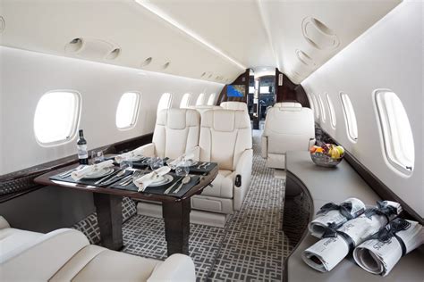 Charter Embraer Legacy 600/650 | Private Jet Charter PLC