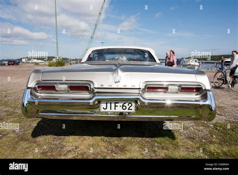 1962 Buick Electra 225 Convertible Stock Photo - Alamy