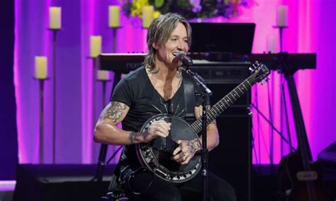 Keith Urban Announces New Las Vegas Residency For 2023 | uDiscover