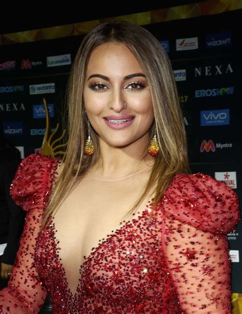 Sonakshi Sinha – 2017 International Indian Film Academy Festival in New ...