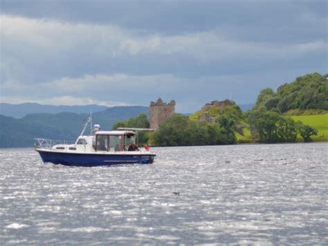 Castle Cruises Loch Ness