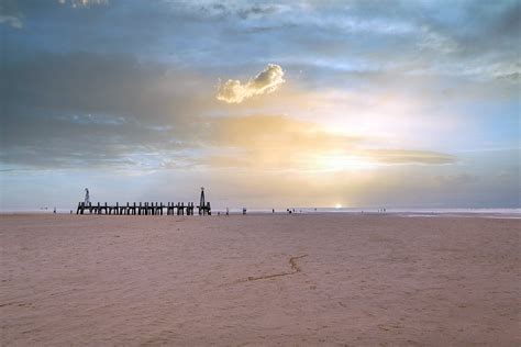 St. Anne’s Beach near Blackpool - A Small, Family-Friendly Beach Town South of Blackpool - Go Guides