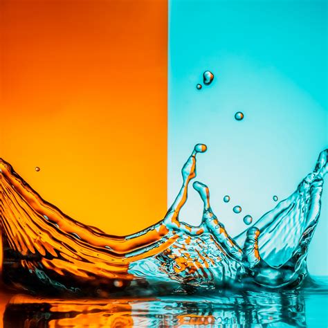 Splash Wallpaper 4K, Water, Orange background, Macro
