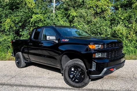 2021 Chevrolet Z71 Trail Boss New Review in 2021 | Chevrolet, Custom silverado, Silverado