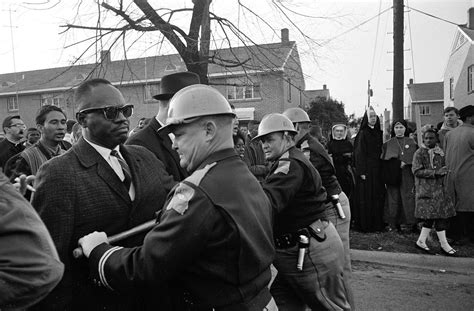 25 Of The Most Memorable Photos From The 1965 Selma March