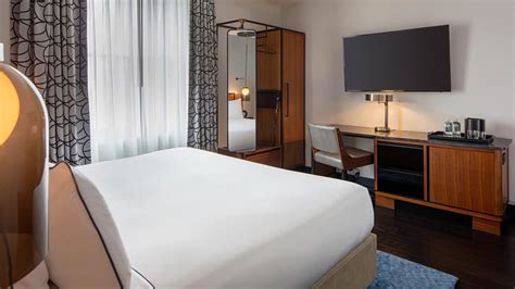 Hotel Rooms in Nashville | Holston House Nashville Hyatt