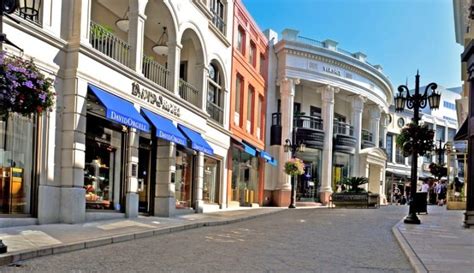 Rodeo Drive shopping & things to do: recommended stores & restaurants