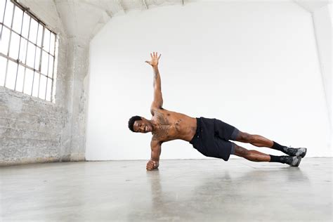 20 Side Plank Variations to Step Up Your Practice — Alo Moves