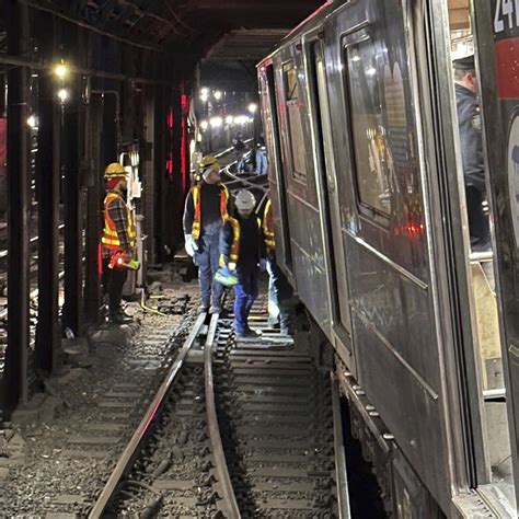 New York Subway Train Derailment Leaves 24 Passengers Injured