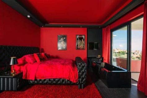 Top 30 Best Red Bedroom Ideas - Bold Designs in 2020 | Red bedroom ...