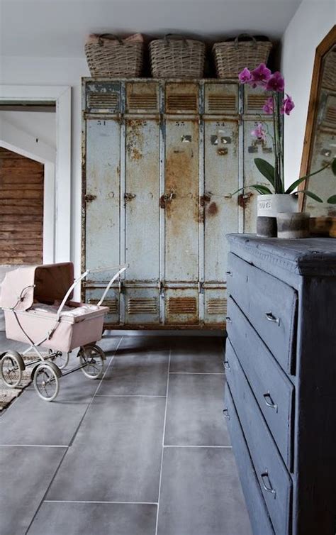 Eye For Design: Decorating With Vintage Lockers