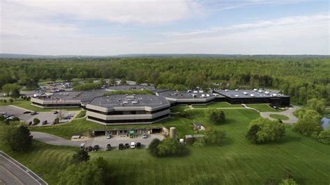 Moog plans $76 million, 150,000-square-foot expansion in Elma - Buffalo ...