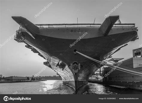 New York Usa July 2010 View Aircraft Carrier Intrepid Museum — Stock Editorial Photo © Hackman ...