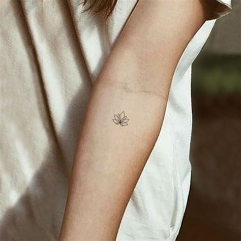 Fine Line Lotus Flower Temporary Tattoo set of 3 - Etsy | Tattoo set ...