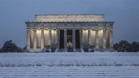 District of Columbia: Lincoln Memorial (U.S. National Park Service)