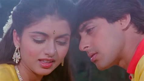 Birthday Special: Bhagyashree narrates how Salman Khan refused to kiss her for 'hot' photos