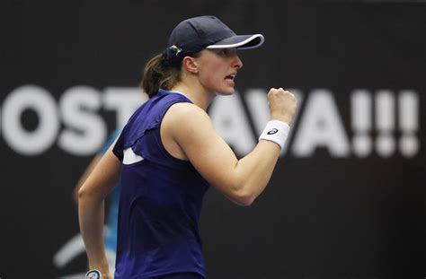 Swiatek poised for picture-perfect finish to 2022 at WTA Finals | Reuters