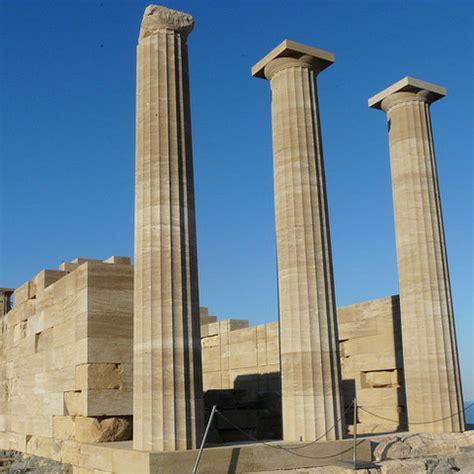 Greek and Roman Columns - Museum of Natural Sciences | University of Saskatchewan