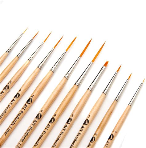 Amazon.com: AIT Art Fine Detail Paint Brush Set - 11 Paint Brushes - Liner, Round, Flat ...