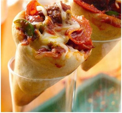 PIZZA CONES: Another fun recipe to make with kids! | Pizza cones, Pizza cone recipe, Fair food ...