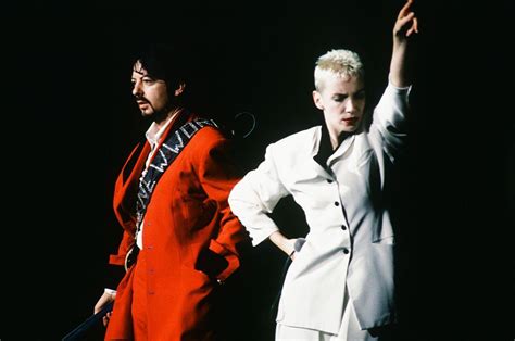 Eurythmics live at Yokohama Arena, Yokohama, January 27, 1989. (Photo ...