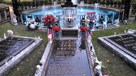 Elvis' Final Resting Place - Graceland Meditation Garden | Elvis in his casket | Pinterest ...