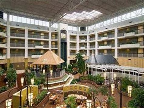 Hilton Brentwood Nashville Suites - Your Vacation Awaits in Brentwood (TN)!