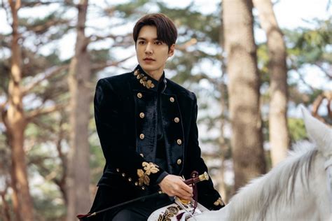 It's All About Books: Kdrama Review: The King: Eternal Monarch