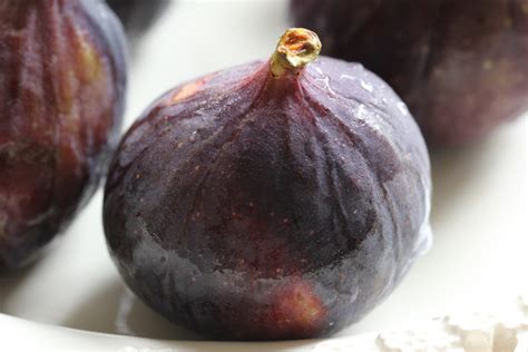 Purple Figs Green Figs Roast - Simply Sentient