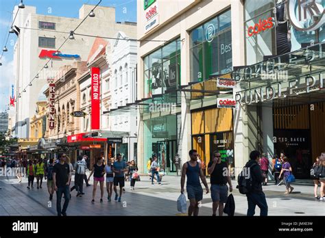 Adelaide's main shopping street, Rundle Street Mall, Adelaide city Stock Photo: 150557901 - Alamy